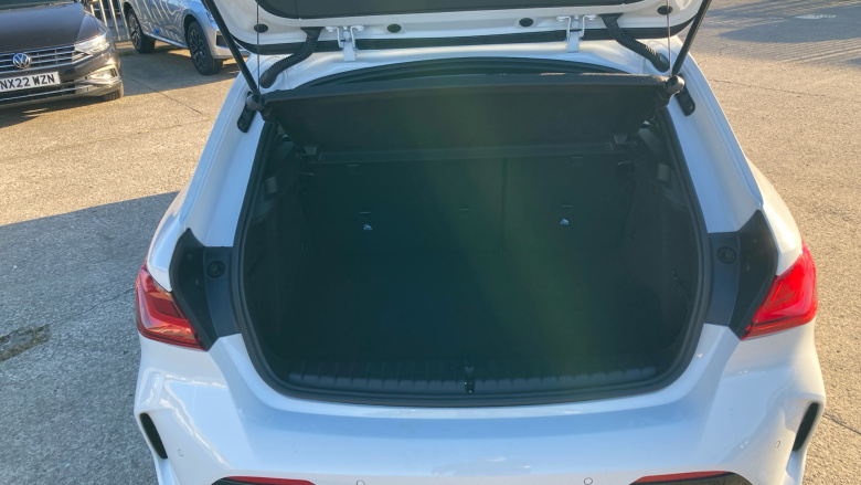 BMW 1 Series 118i [136] M Sport 5dr [Live Cockpit Professional] Petrol Hatchback